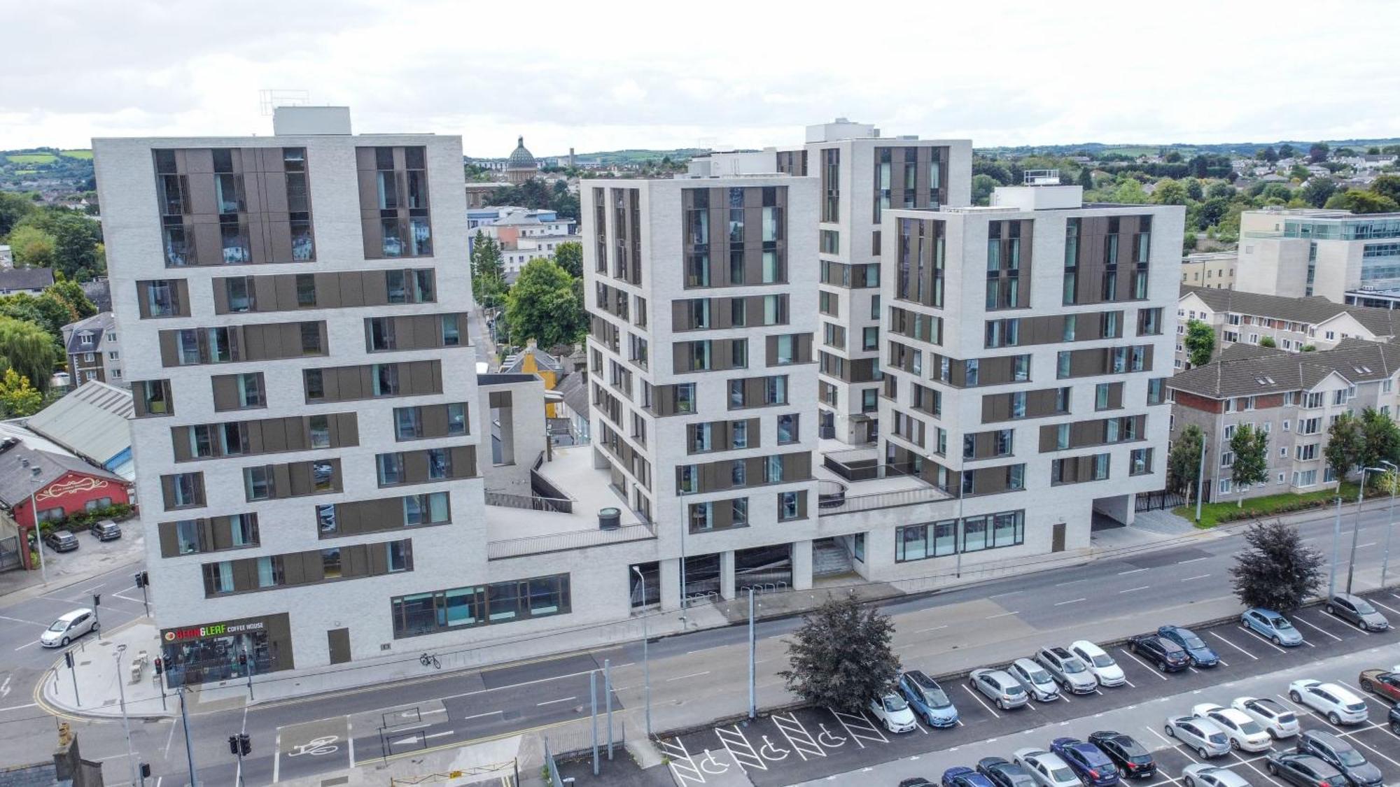 Crow'S Nest - Ucc Summer Beds Apartment Cork Exterior photo