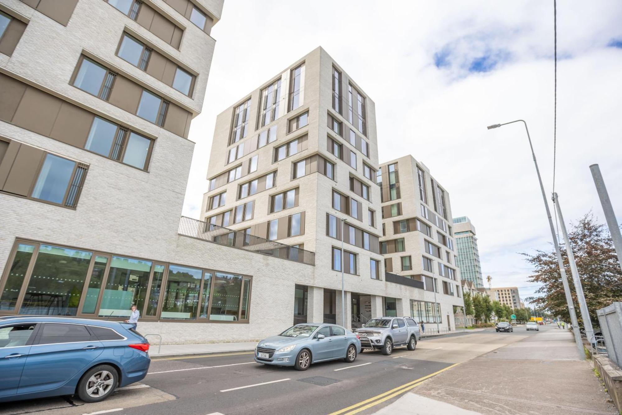 Crow'S Nest - Ucc Summer Beds Apartment Cork Exterior photo